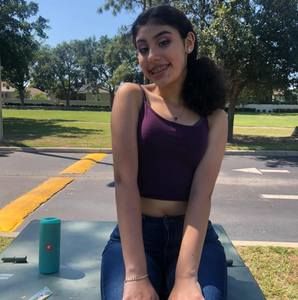 Meet your Posher, Sophia